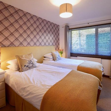 Brookford B&B Dalry  외부 사진