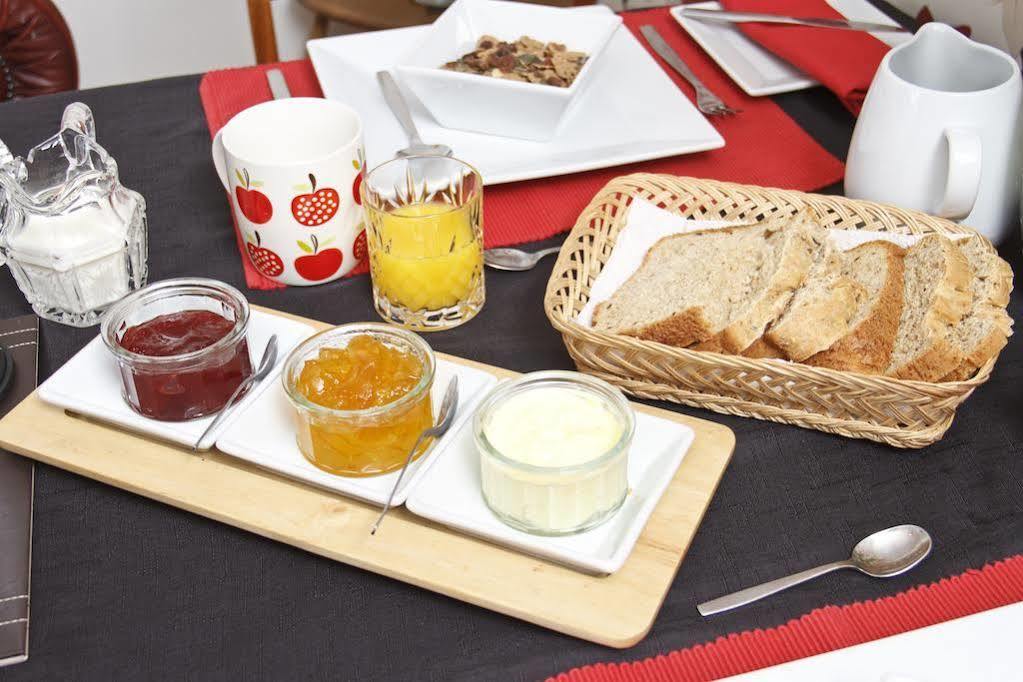 Brookford B&B Dalry  외부 사진
