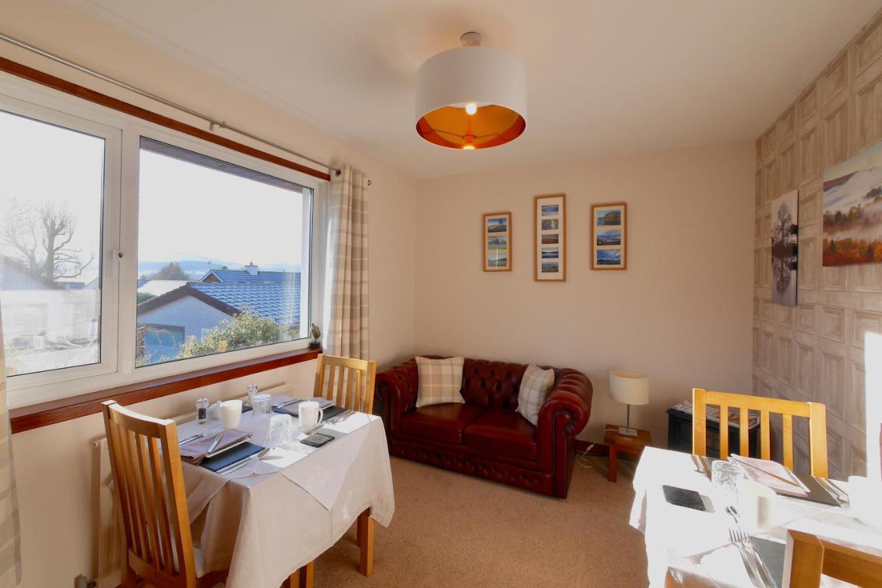 Brookford B&B Dalry  외부 사진